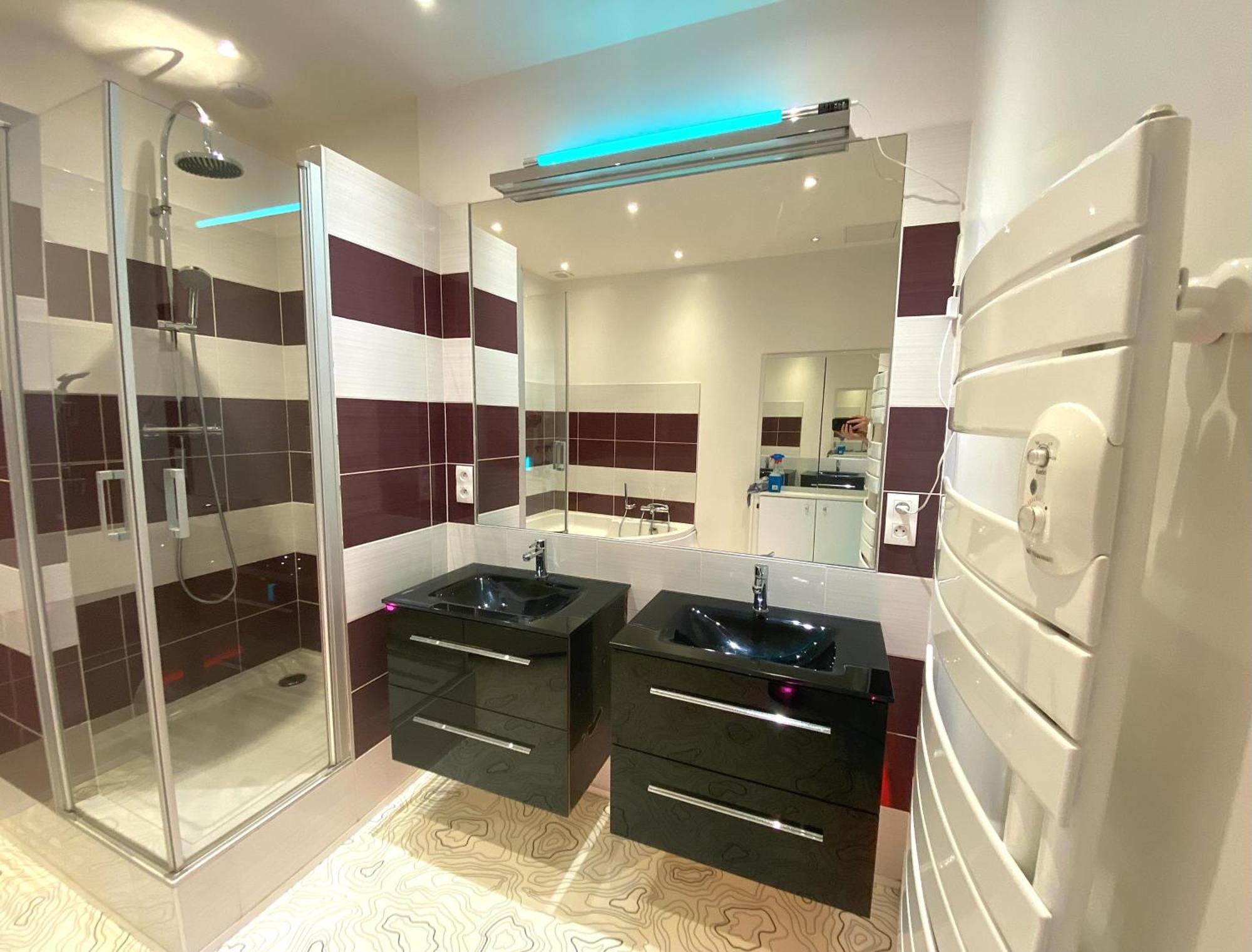 Floydroom'S Pau Chambre Hotes Dans Appartement Partage Proche Chateau Экстерьер фото